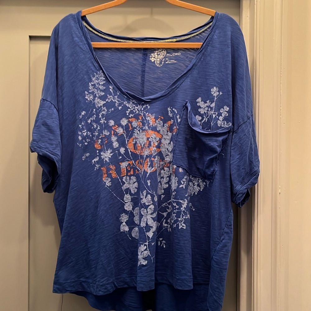 Anthropologie T shirt, vintage style, size XL, cotton